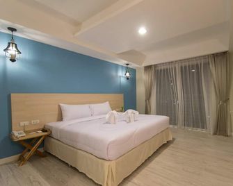 Prachuap Grand Hotel - Prachuap Khiri Khan - Bedroom