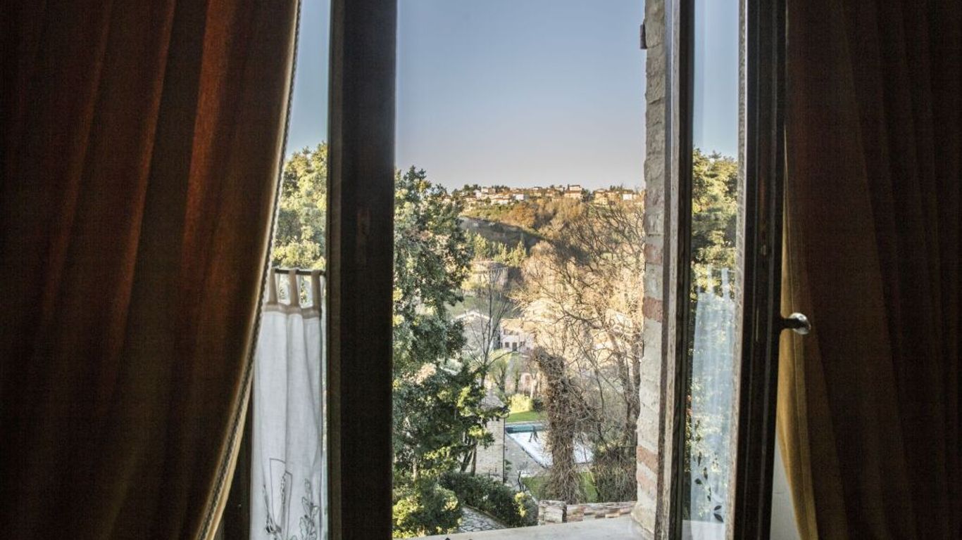 Castello Di Montegridolfo Spa Resort