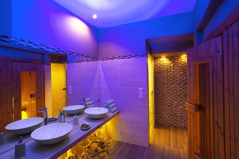 Atlantis Beach Hotel - ריתימנו - חדר רחצה