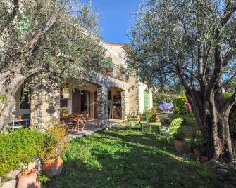 Lovely Apartment In Grasse With Swimming Pool - Grasse - Terasa