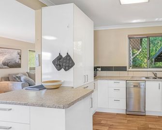 17 Green Valley Drive Rainbow Beach - Rainbow Beach - Кухня
