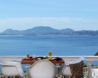 Pantokrator Hotel - Barbati - Balcony