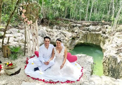 Aldea Maya-Ha Cabañas con cenotes desde $2,017 ($̶2̶,̶9̶0̶0̶