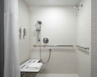 Hampton Inn York - York - Habitación