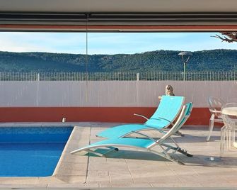 Village House in France with Private Pool - Bagnols-en-Forêt - Balcony