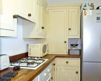 Little Thatch - Walton-on-the-Naze - Keuken