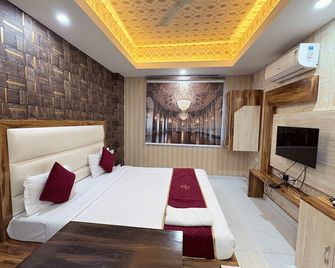 Hotel The Marvellous - Jhānsi - Bedroom