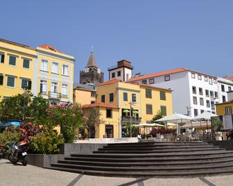 Central Suite in Funchal 1N - Funchal - Building