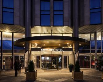 Apparthotel Mercure Paris Boulogne - Boulogne-Billancourt - Gebouw