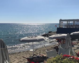 Hotel Venere - Ascea - Playa