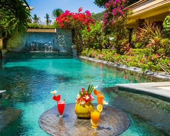 Rama Shinta Hotel Candidasa - Manggis - בריכה