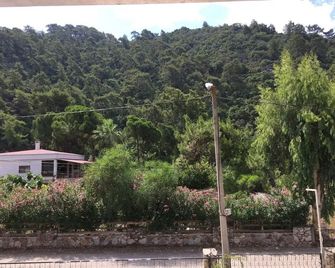 Ela Otel - Hisarönü - Outdoors view