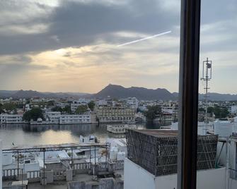 Tamasha Udaipur - Udaipur - Balcón