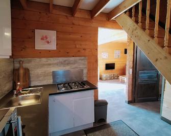 Cottages to Orient - Chalet Nature - Dosches - Cocina