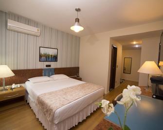 Sumatra Hotel e Centro de Convenções - Londrina - Bedroom