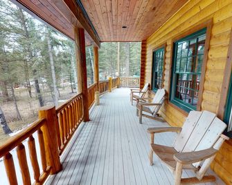 Log Cabin close to National Parks - Moran - Balcón