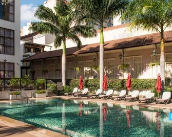 فيلا جال ريو دي جانيرو - ريو دي جانيرو - حوض السباحة