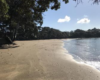 Little Manly Lodge - Whangaparaoa - Playa