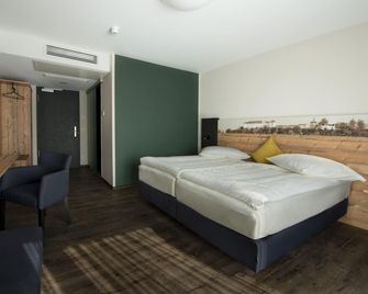 Hotel Zum Grünen Baum - Ellwangen - Спальня