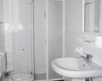 Resort Punto Azzurro - Forio - Baño