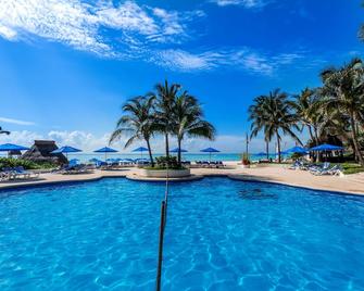 The Reef Playacar Beach Resort - פלאיה דל כרמן - בריכה