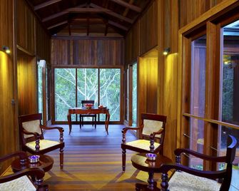 Niraamaya Cardamom Club - Thekkady