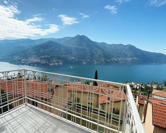 Villa Nova Apartment In Moltrasio Lake Como - Moltrasio - Balcony