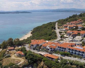 Sunset Hotel - Ouranoupoli - Outdoors view