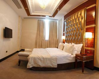 Sapphire Hotel Baku - Baku - Phòng ngủ