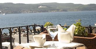 Hotel Des Etrangers - Special Class - Çanakkale - Balcony