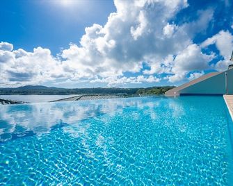 Oriental Hills Okinawa - Onna - Pool