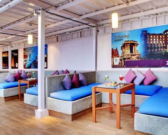 Hotel Royal Orchid Bangalore - Bengaluru - Lounge