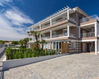 Villa Velvet - Villeneuve-Loubet - Gebäude