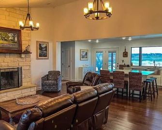 The Bluecat Lodge on Hubbard Shores - Breckenridge
