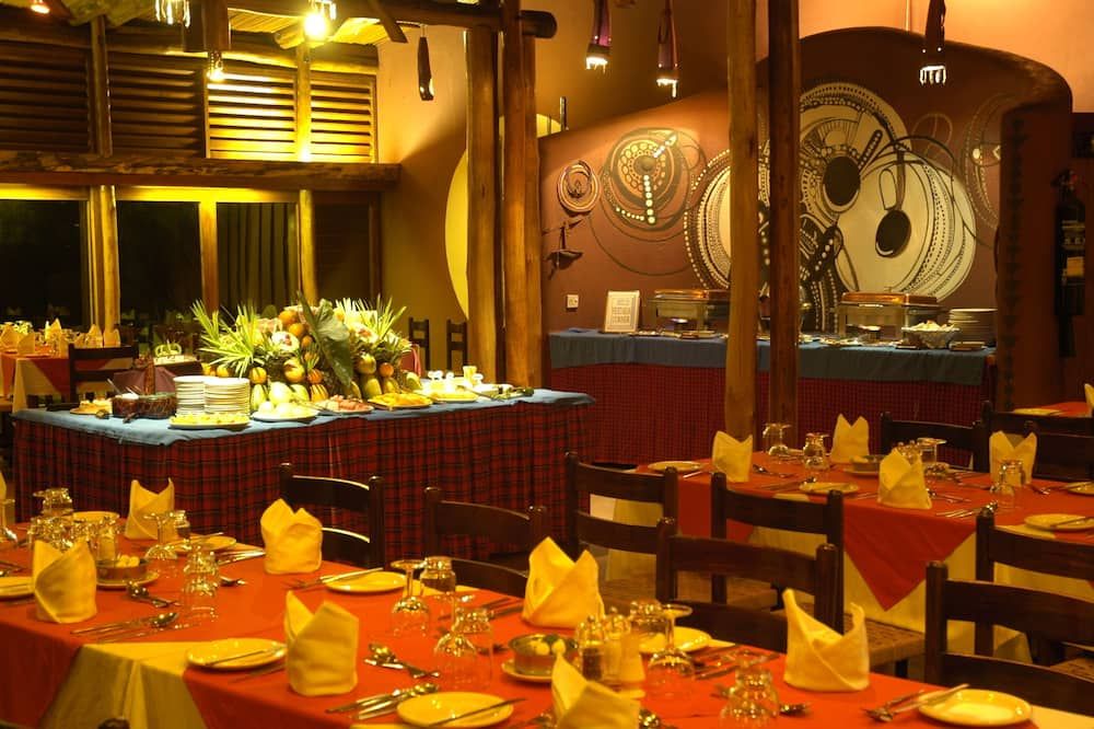 Amboseli Serena Safari Lodge