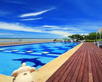 Sea-Sky Resort - Phetchaburi - Piscina