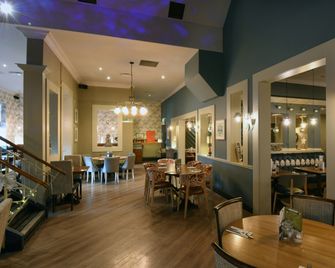 Waterside by Greene King Inns - Warrington - Restaurant