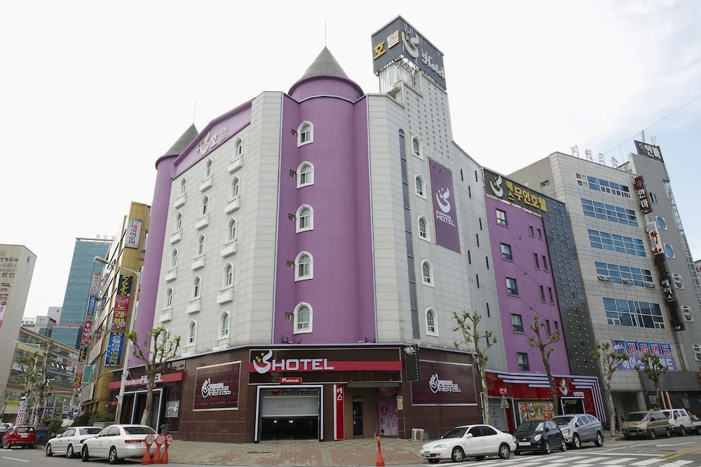 S Hotel Sangmu