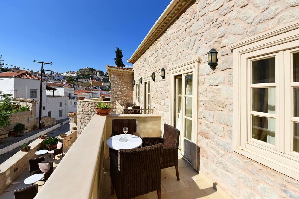 Angelica Traditional Boutique Hotel from 90. Hydra Hotel Deals