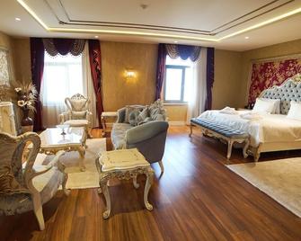 Wyndham Batumi - Batumi - Bedroom