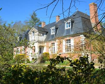 Grand Gite + Nature Successful Weekend - Saint-Éloi-de-Fourques - Edificio