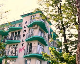 Sunset Art Hotel - Chernomorets - Clădire