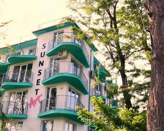 Sunset Art Hotel - Chernomorets - Clădire