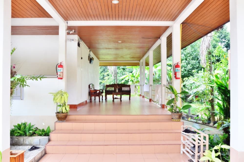 Heimat Garden Homestay - קו יאו יאי - פטיו