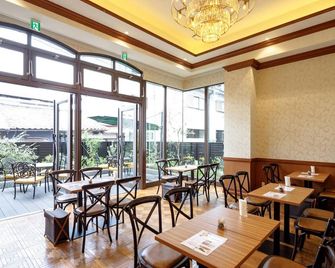 Five Hotel Osaka - אוסקה - מסעדה