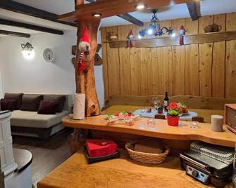 Alpine Chalet Metka at Lake Bohinj - Happy Rentals - Ukanc - Comedor