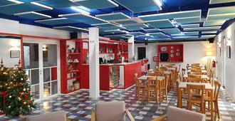 Lofts Azul Pastel - Horta - Restaurante