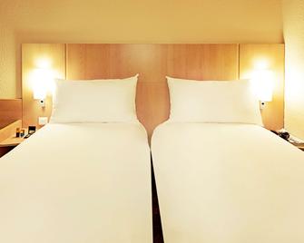 Ibis Bourg-en-Bresse Jasseron-A 40 - Bourg-en-Bresse - Bedroom