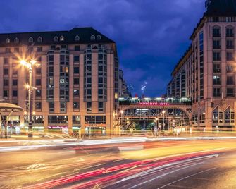 Mercure Budapest Korona Hotel - Budapest - Building