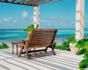 Pearl Beach by Sansi - Michamvi - Balcony